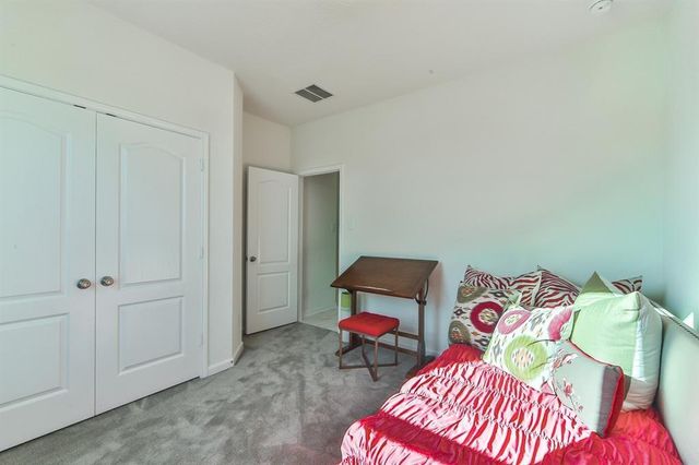 25206 Farmdale Lane, Richmond, TX 77406