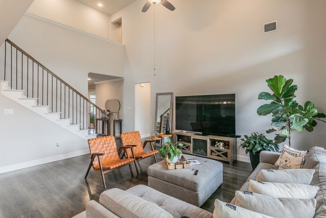 838 Mildren Lane, Fate, TX 75087