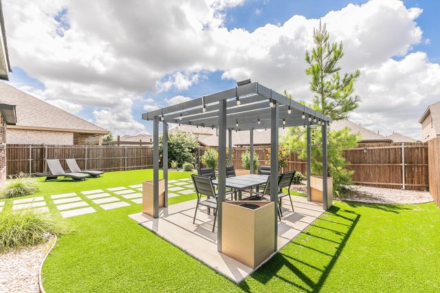 838 Mildren Lane, Fate, TX 75087