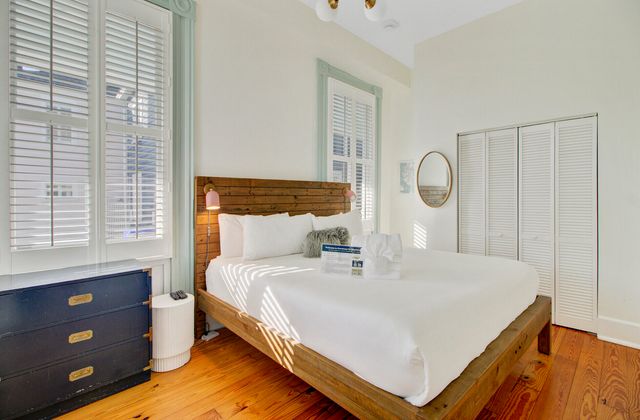 165 Spring Street A,B,C,D,E, Charleston, SC 29403