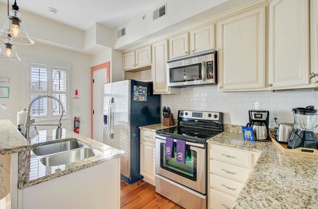 165 Spring Street A,B,C,D,E, Charleston, SC 29403