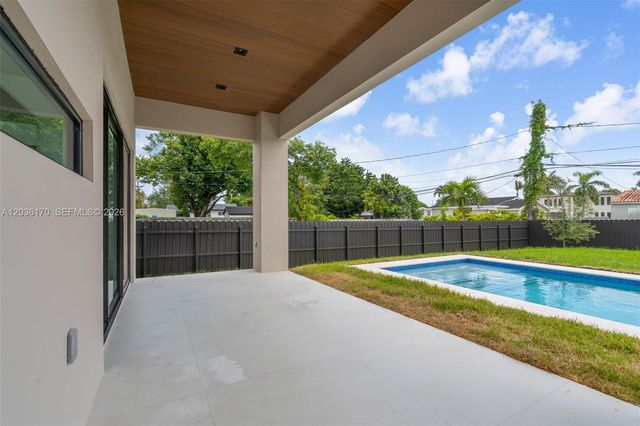6438 SW 23rd St, Miami, FL 33155