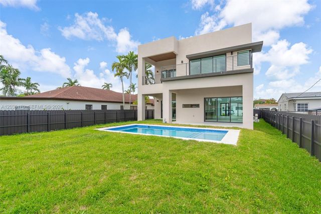 6438 SW 23rd St, Miami, FL 33155