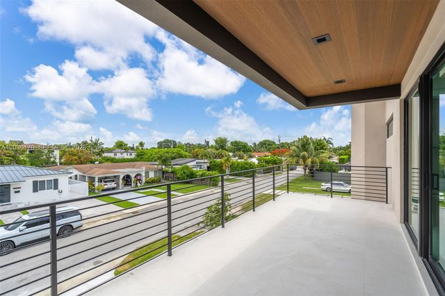 6438 SW 23rd St, Miami, FL 33155