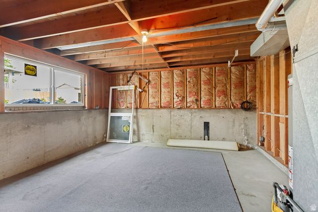 1447 E HOLLOW DALE DR, Salt Lake City, UT 84121