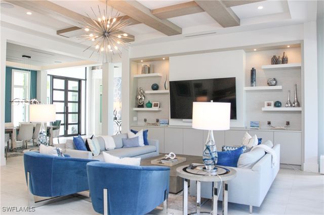 3123 Crayton RD, Naples, FL 34103