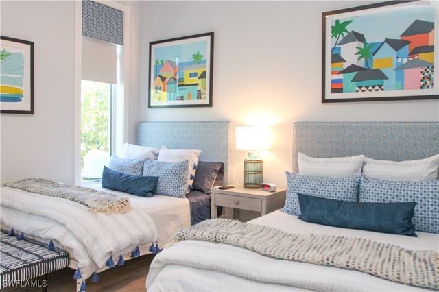 3123 Crayton RD, Naples, FL 34103