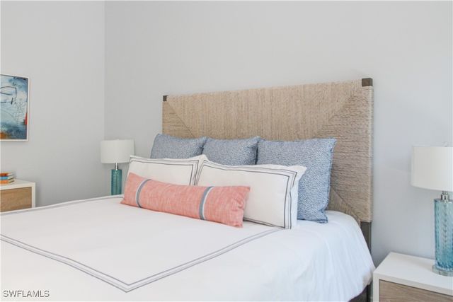 3123 Crayton RD, Naples, FL 34103