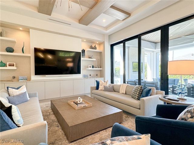 3123 Crayton RD, Naples, FL 34103