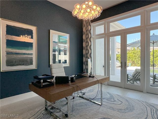 3123 Crayton RD, Naples, FL 34103