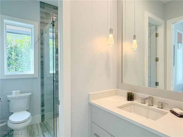 3123 Crayton RD, Naples, FL 34103