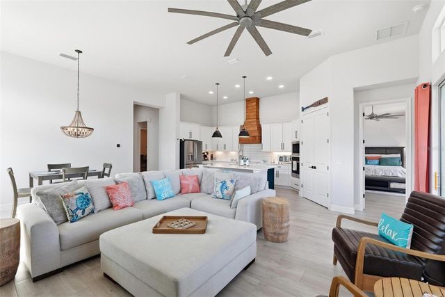 270 AZURE MIST WAY, Daytona Beach, FL 32124