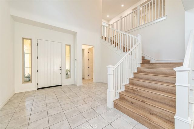 51 Lone Mountain, Irvine, CA 92602