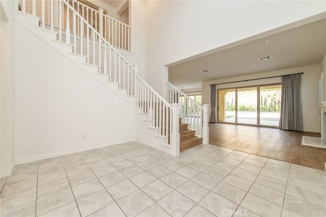 51 Lone Mountain, Irvine, CA 92602