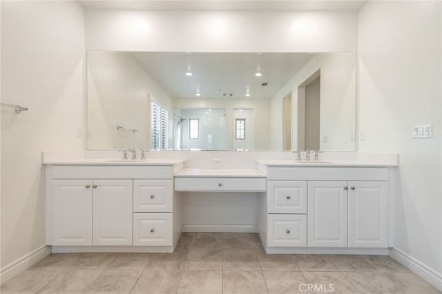 51 Lone Mountain, Irvine, CA 92602