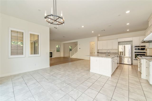 51 Lone Mountain, Irvine, CA 92602