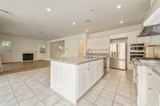51 Lone Mountain, Irvine, CA 92602