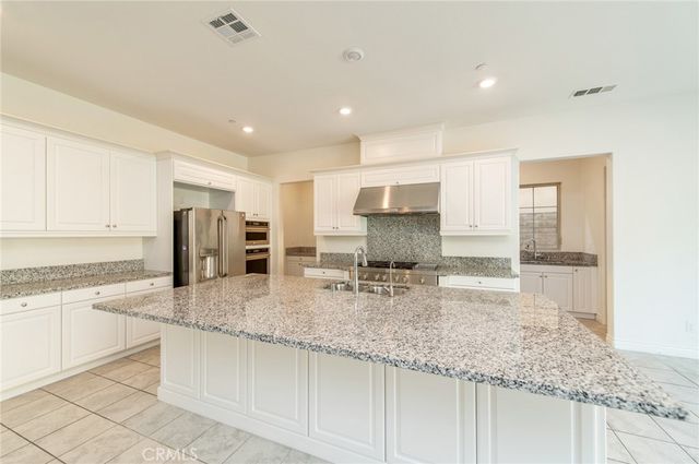 51 Lone Mountain, Irvine, CA 92602