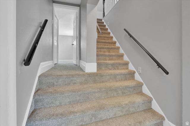 565 E 100 S, Hyrum, UT 84319