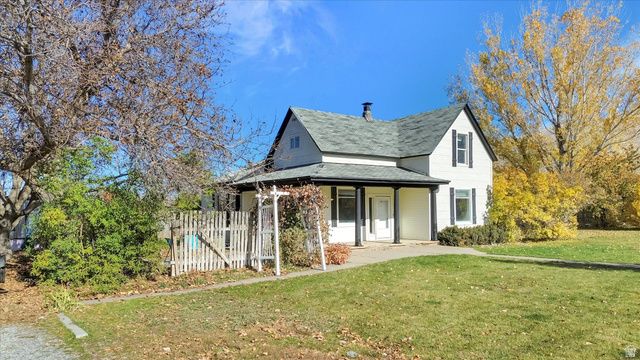 565 E 100 S, Hyrum, UT 84319