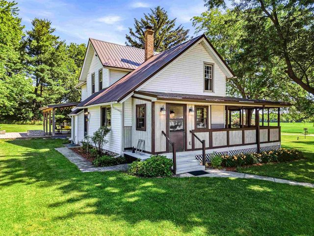N7295 Manske Road, Lake Mills, WI 53551