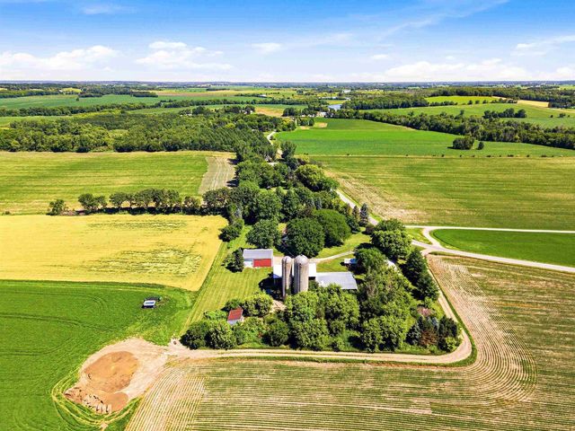 N7295 Manske Road, Lake Mills, WI 53551