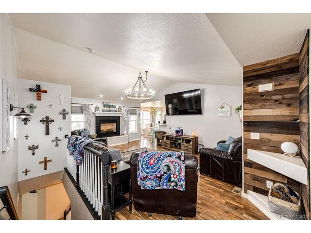 825 Cherokee St, Strasburg, CO 80136