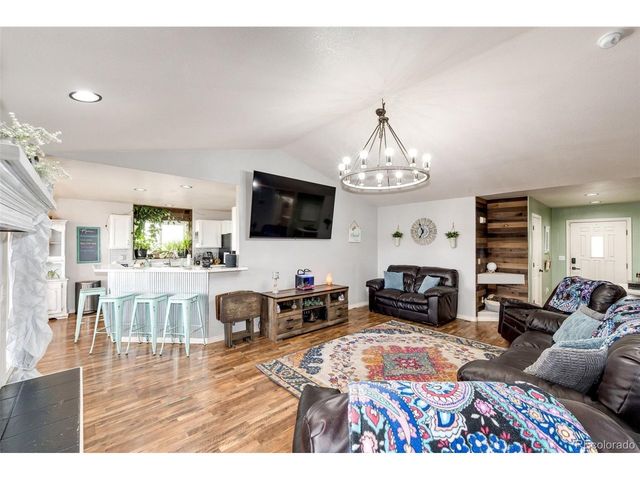 825 Cherokee St, Strasburg, CO 80136