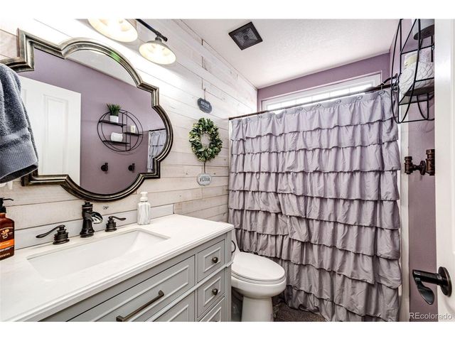 825 Cherokee St, Strasburg, CO 80136