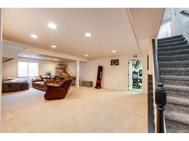 825 Cherokee St, Strasburg, CO 80136