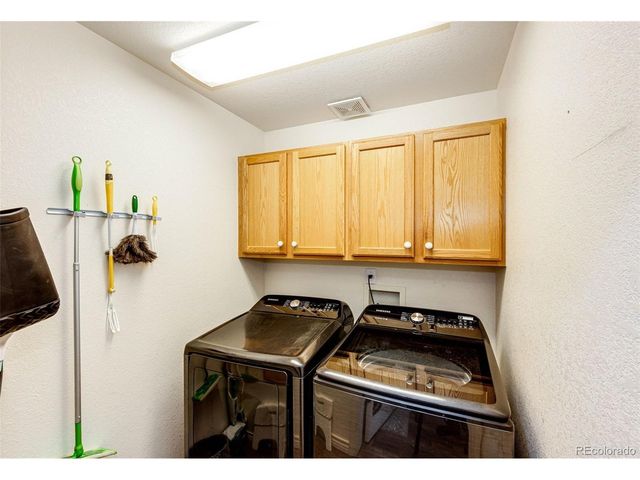 825 Cherokee St, Strasburg, CO 80136