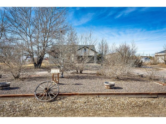 825 Cherokee St, Strasburg, CO 80136