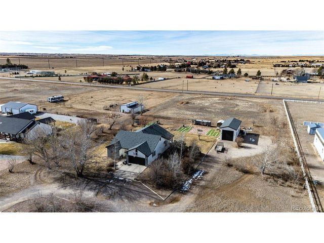 825 Cherokee St, Strasburg, CO 80136