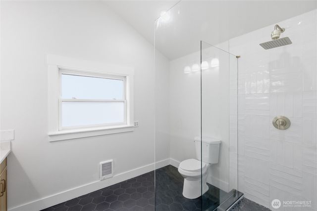 1519 N Alder Street, Tacoma, WA 98406