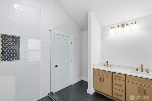 1519 N Alder Street, Tacoma, WA 98406