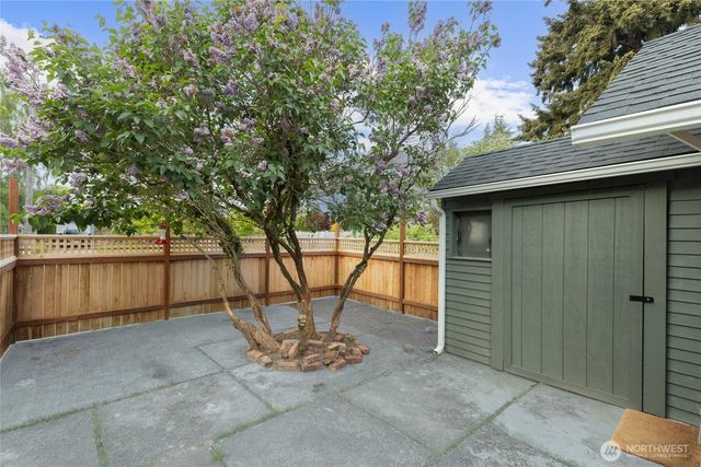 1519 N Alder Street, Tacoma, WA 98406