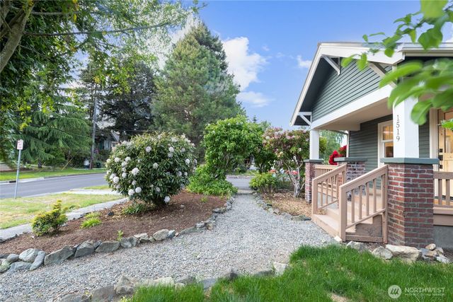 1519 N Alder Street, Tacoma, WA 98406