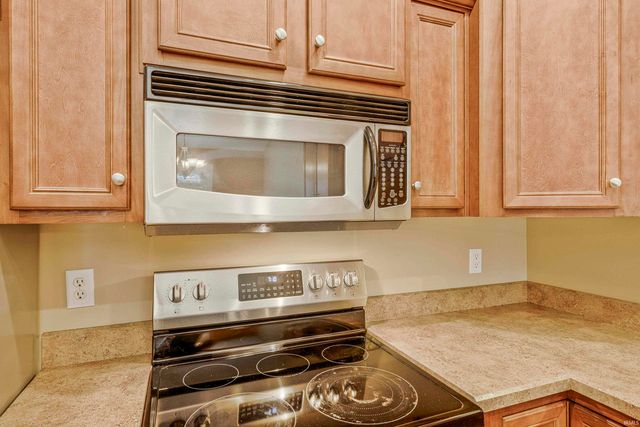 4620 Clint Circle, Newburgh, IN 47630