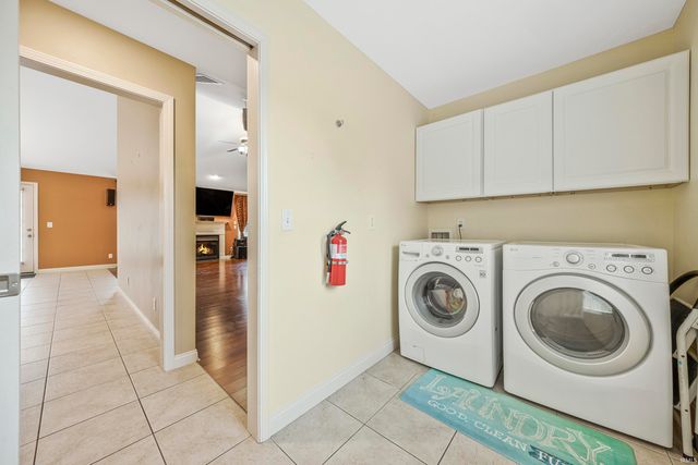 4620 Clint Circle, Newburgh, IN 47630