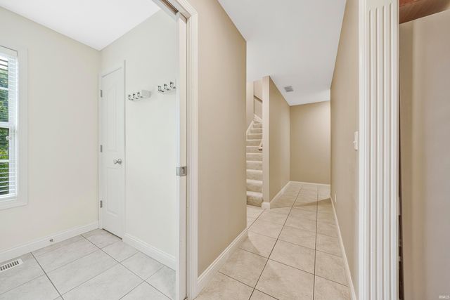 4620 Clint Circle, Newburgh, IN 47630