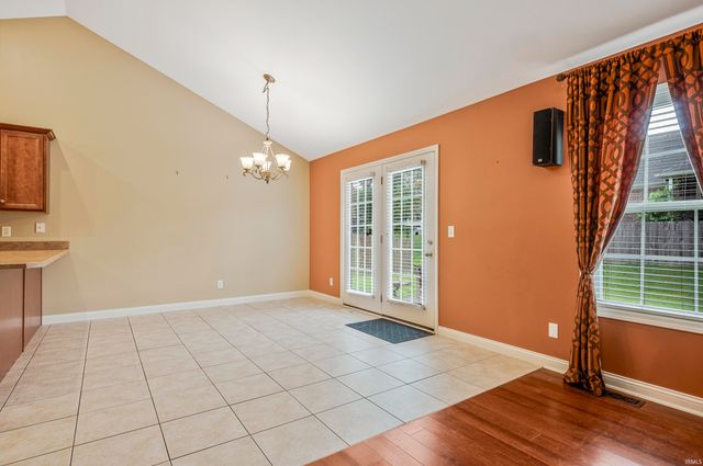 4620 Clint Circle, Newburgh, IN 47630