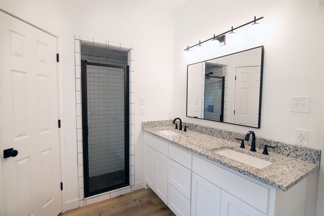 2523 Satinwood Court, Arlington, TX 76001