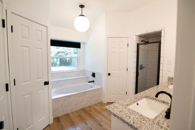 2523 Satinwood Court, Arlington, TX 76001