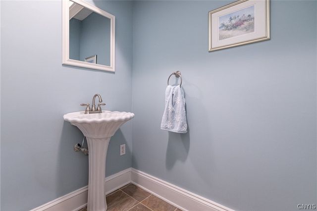 45 Leitch Avenue, Skaneateles, NY 13152