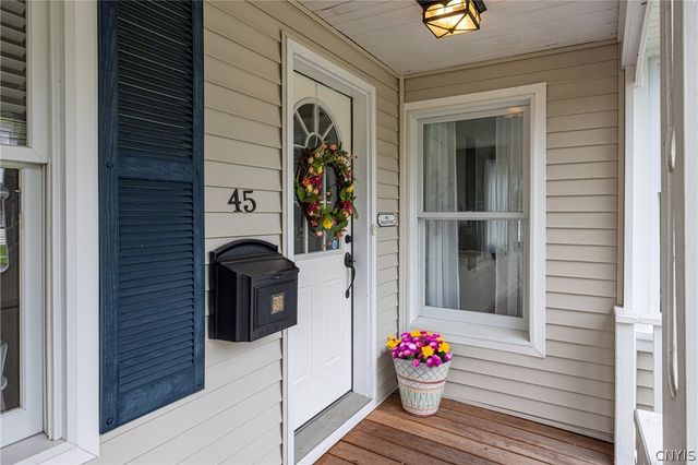 45 Leitch Avenue, Skaneateles, NY 13152