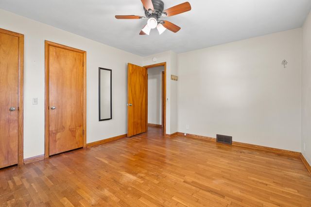 122 Kellogg Street, Battle Creek City, MI 49037