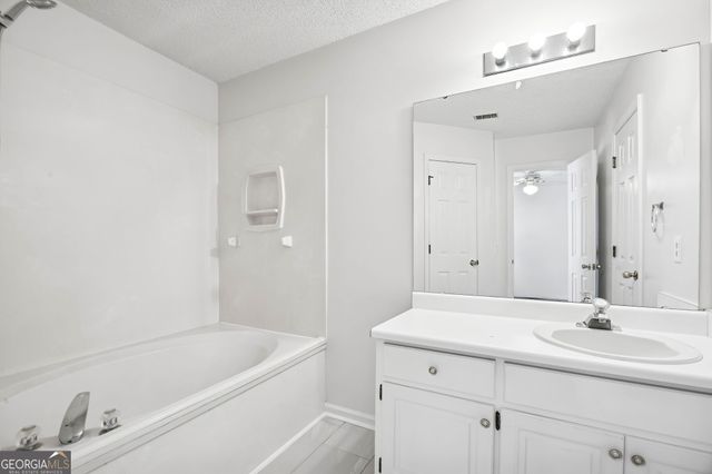 134 Lake Ashley Drive, Kingsland, GA 31548