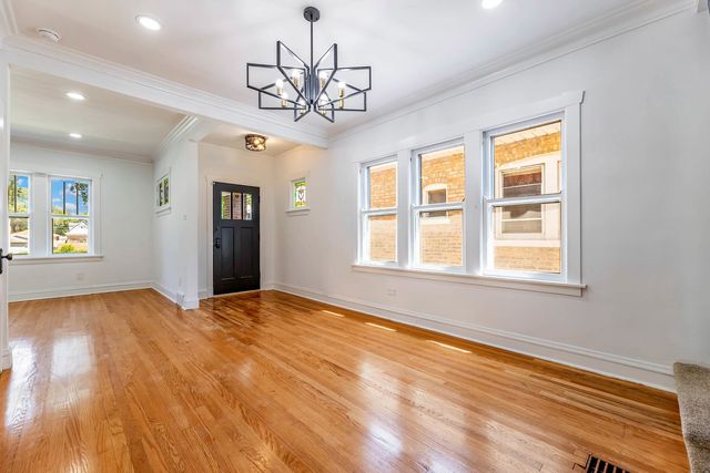 1520 Wesley Avenue, Berwyn, IL 60402