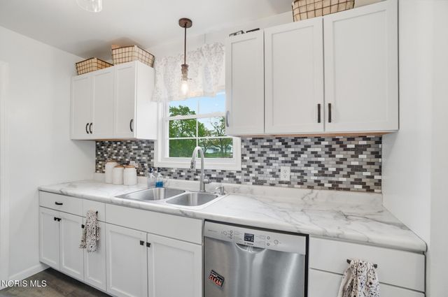 2703 Wyndale Road, Toledo, OH 43613