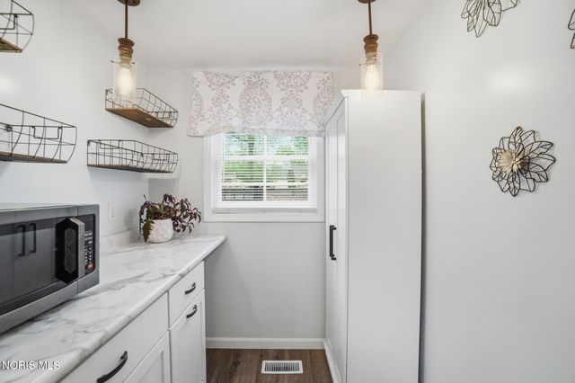 2703 Wyndale Road, Toledo, OH 43613
